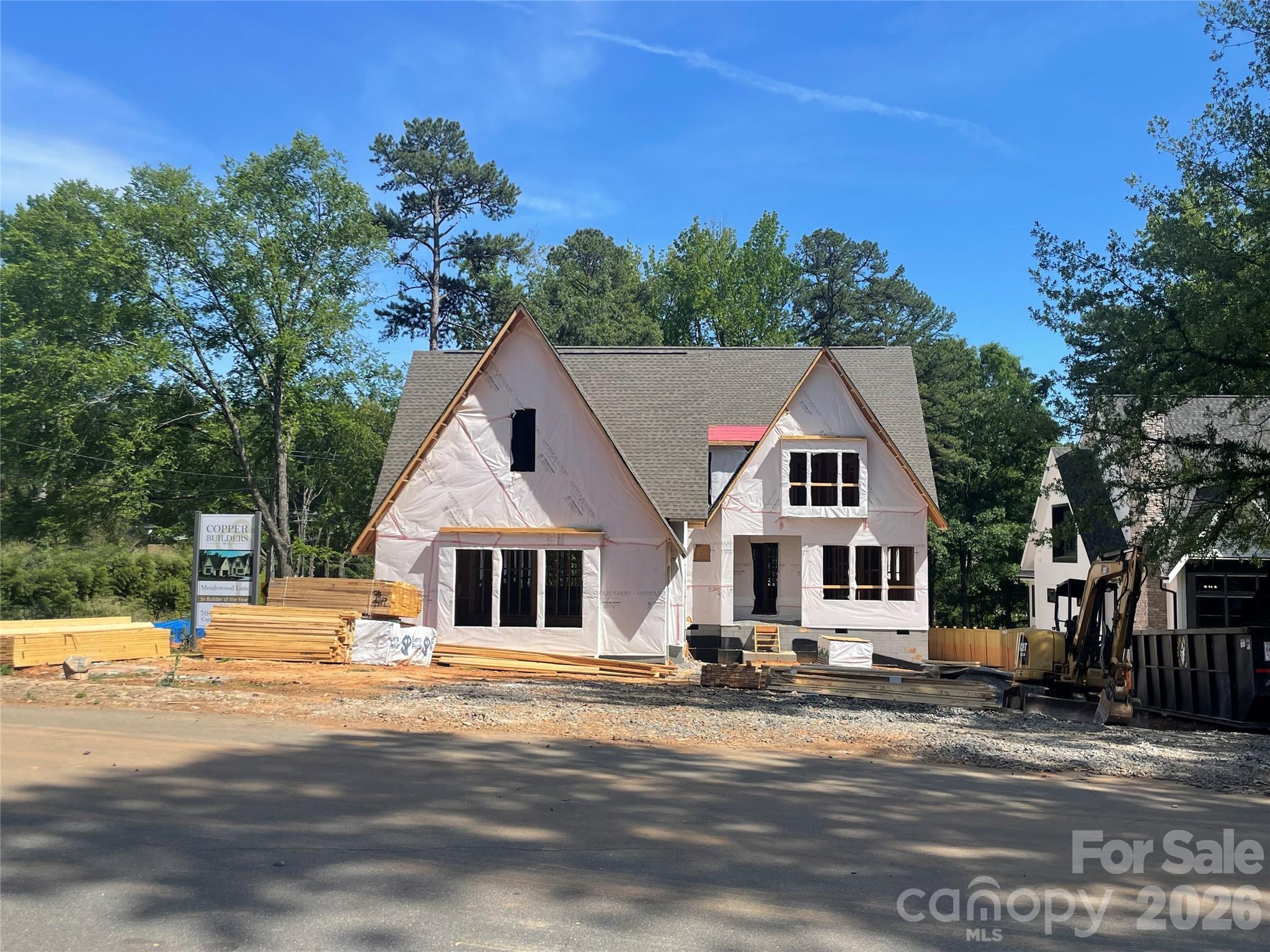 1205 Meadowood Lane