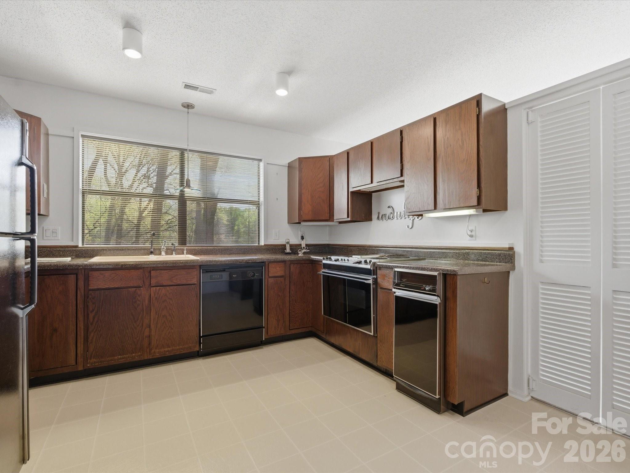 Mountainbrook - Residential