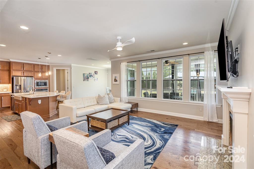 Brayden - Residential