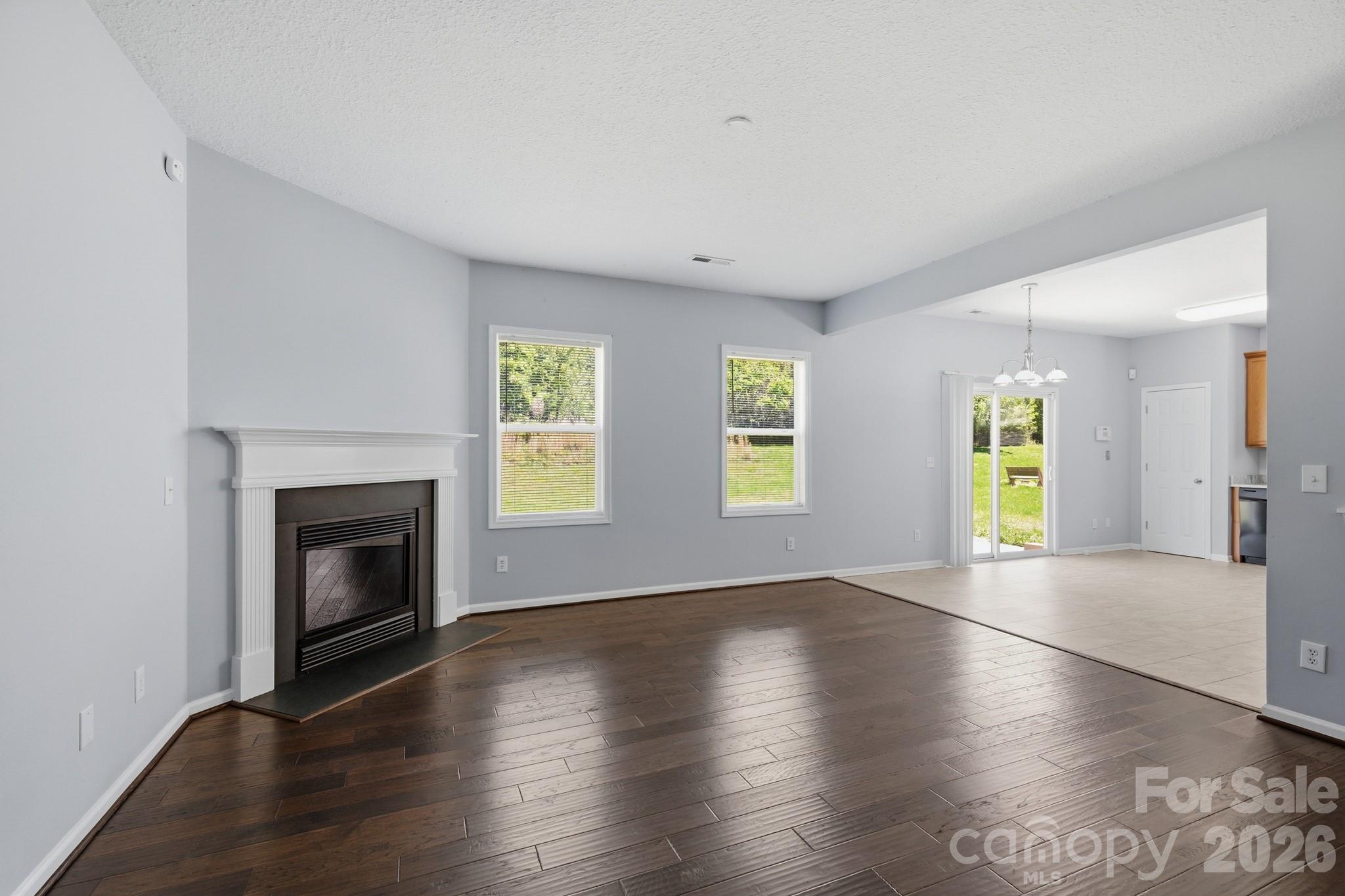 Applegate - Residential