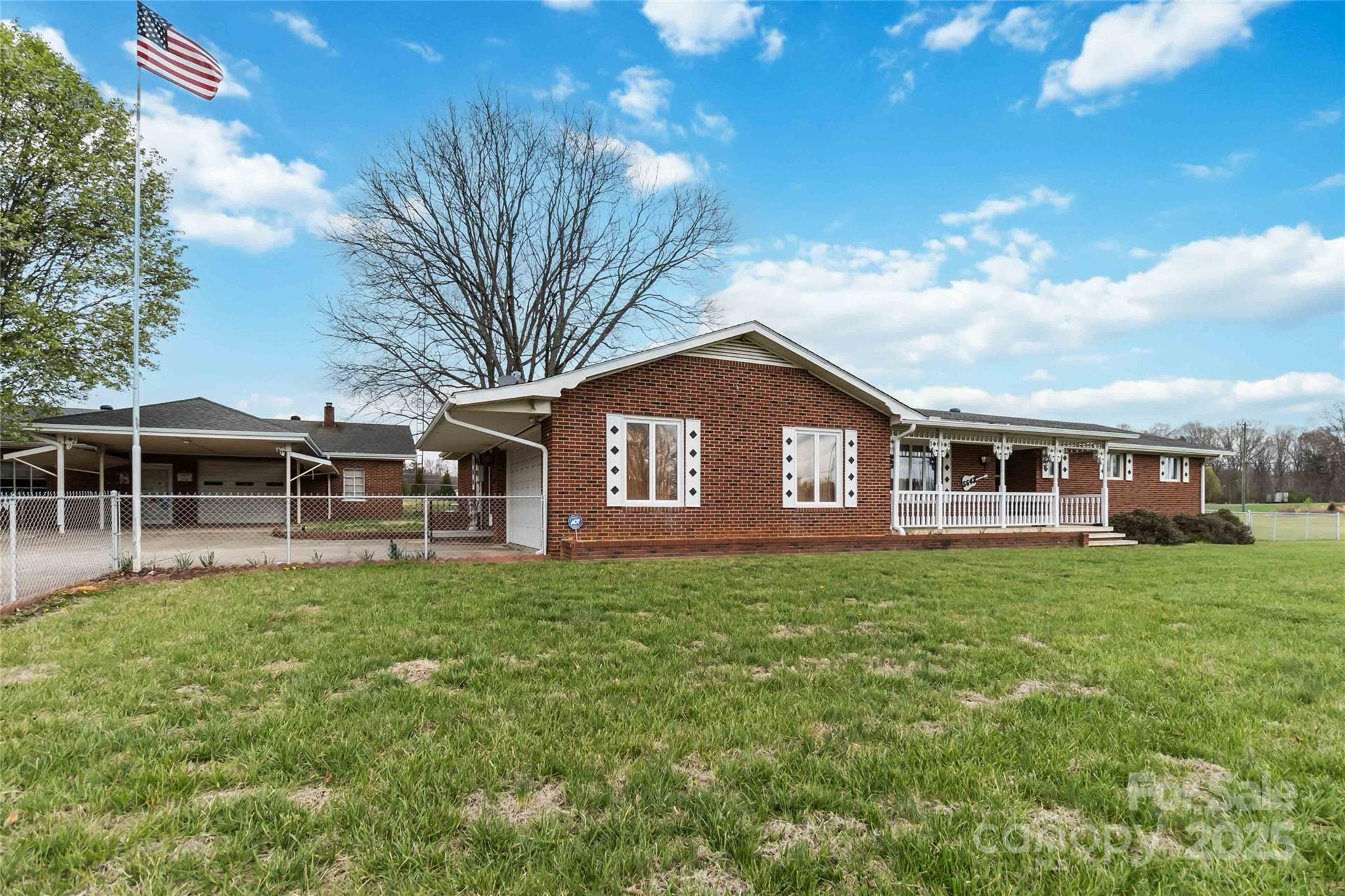 5643 Twinkle Drive