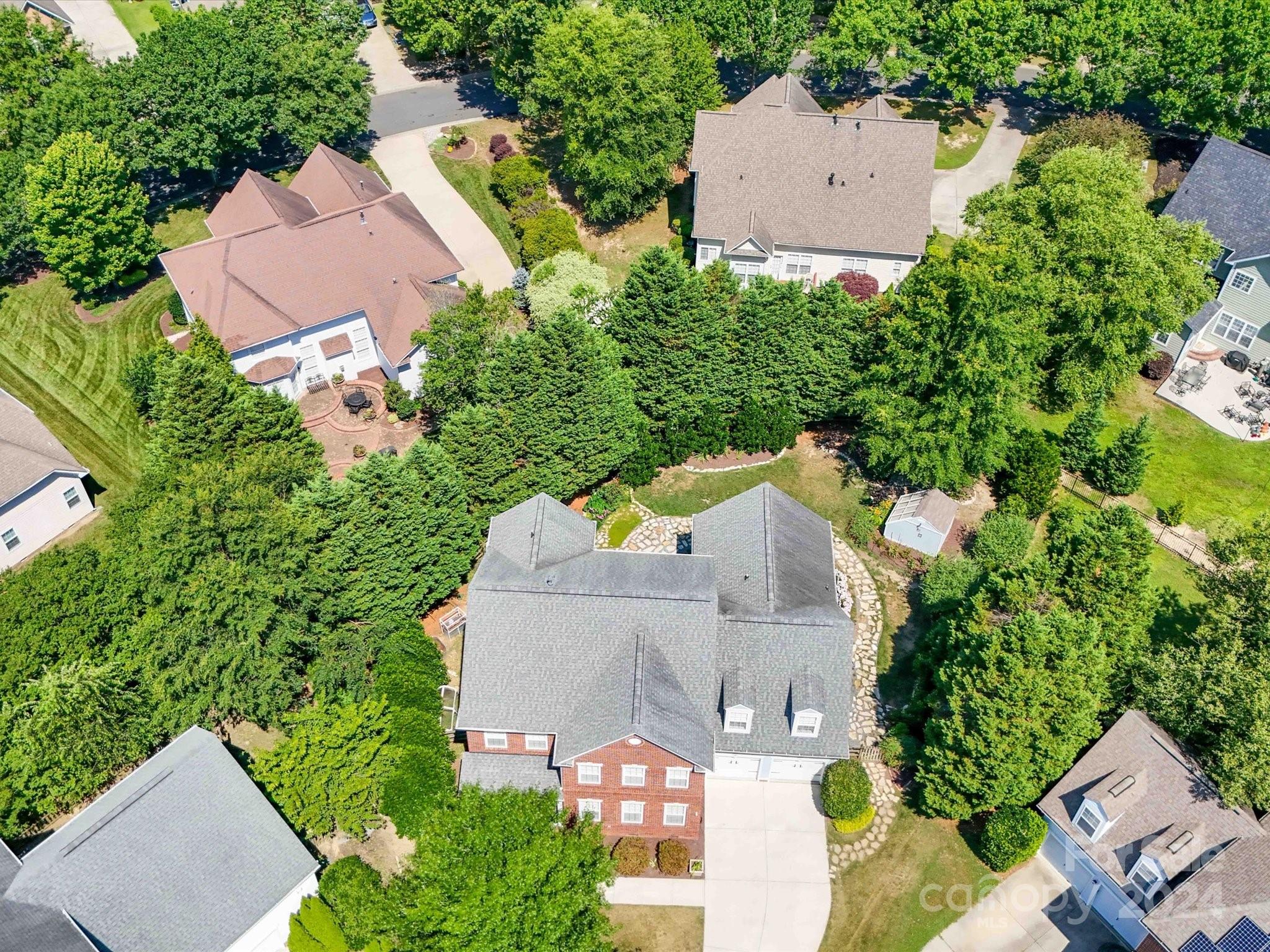 Lake Shore - Residential