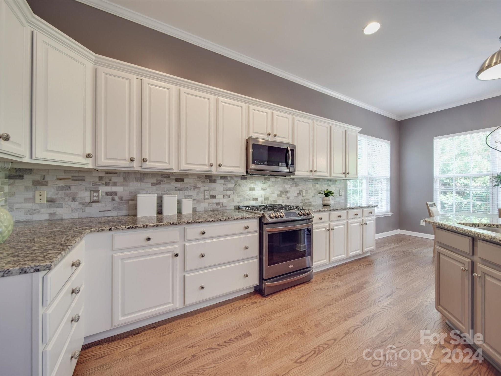 Lake Shore - Residential