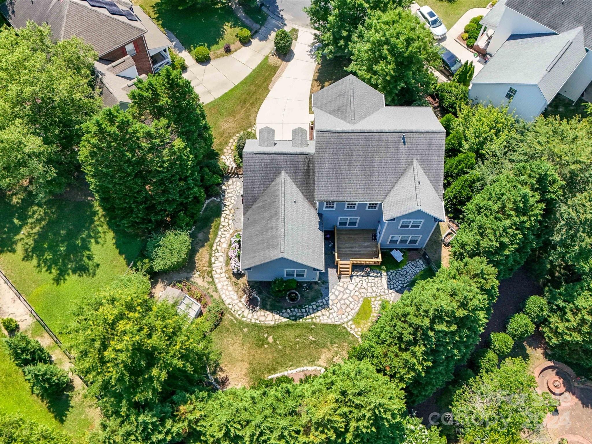 Lake Shore - Residential