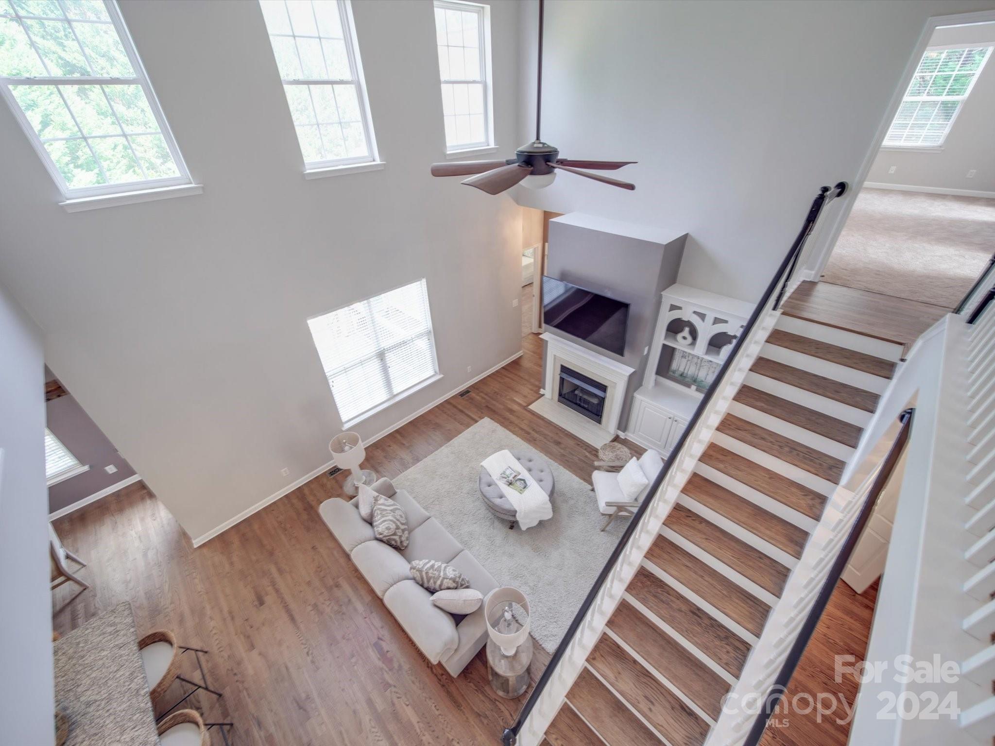 Lake Shore - Residential