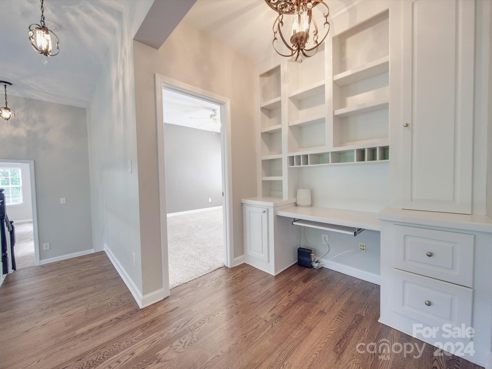 Lake Shore - Residential