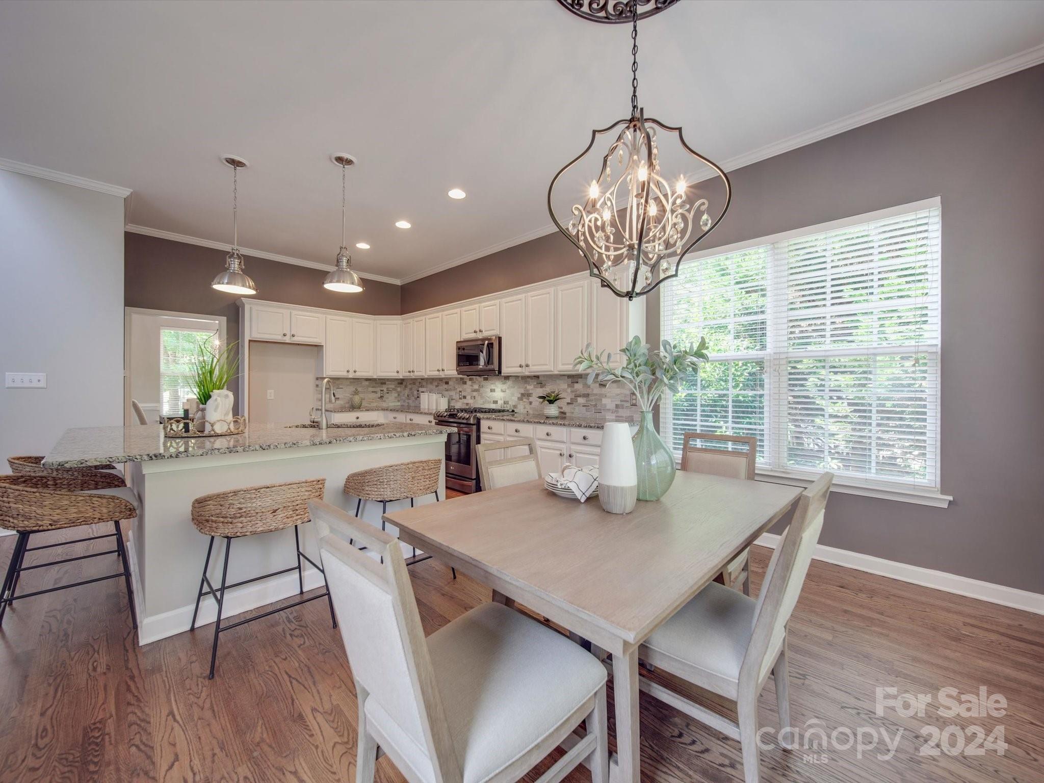 Lake Shore - Residential