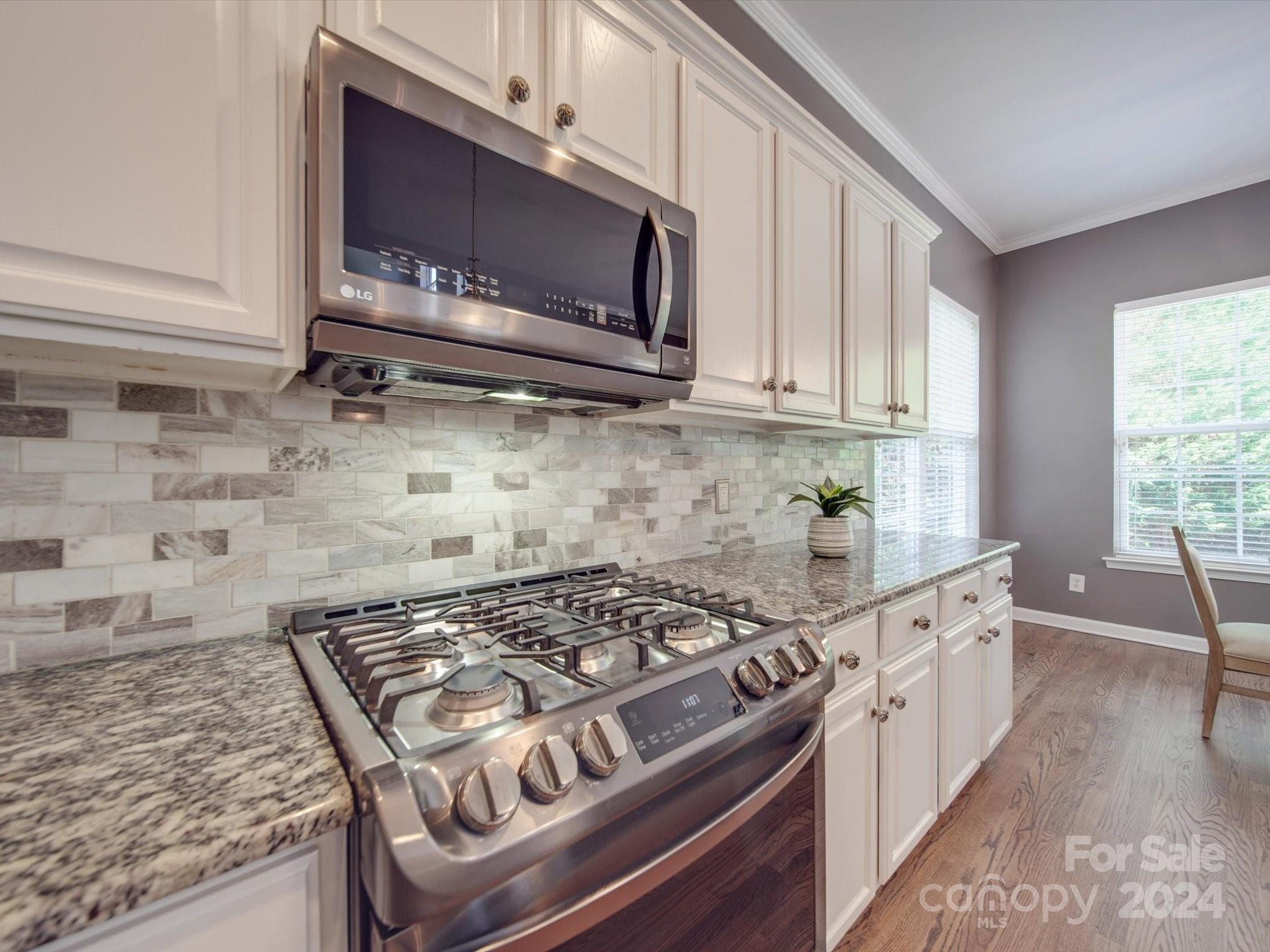 Lake Shore - Residential