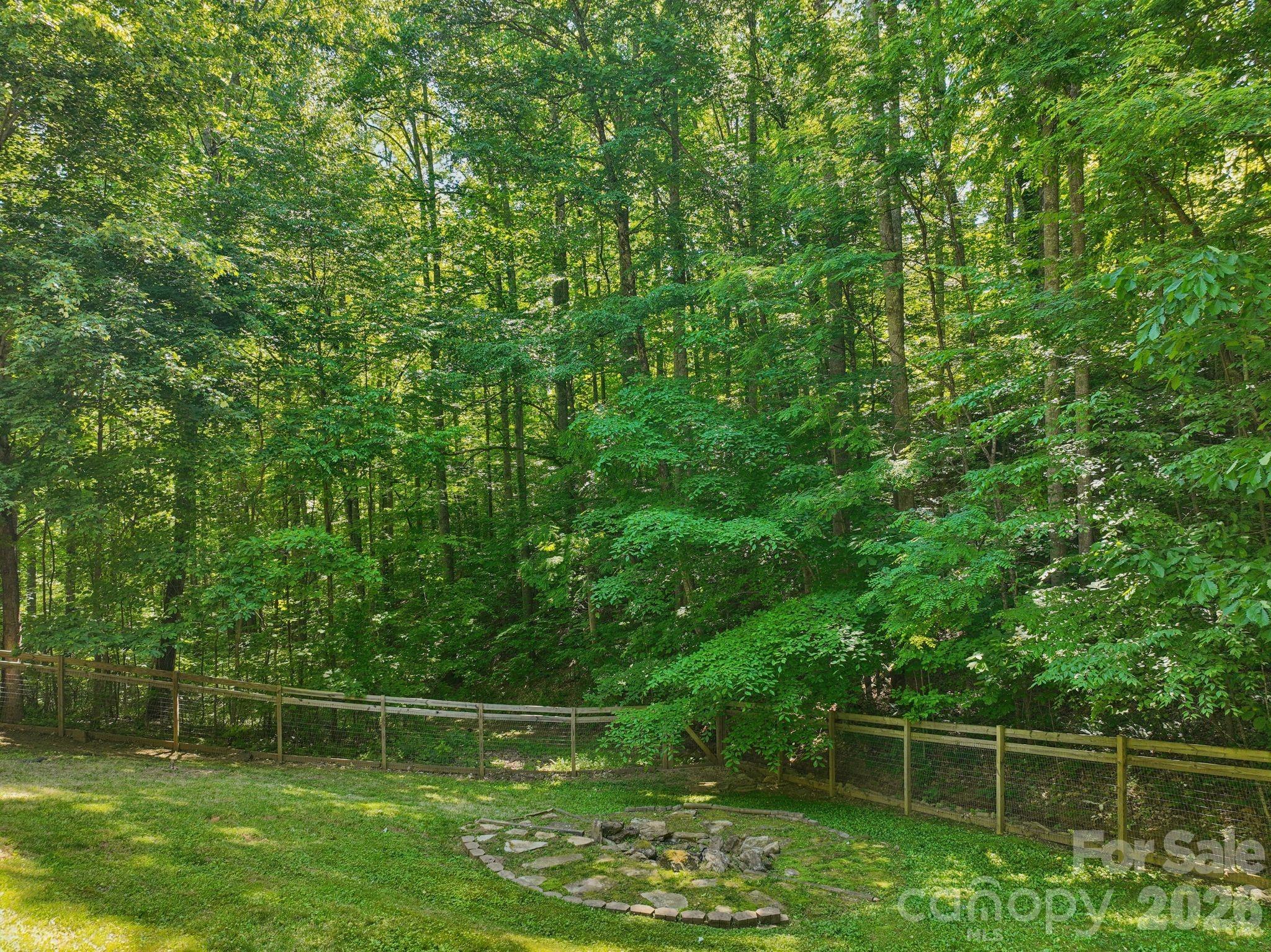 Davis Creek Estates - Residential