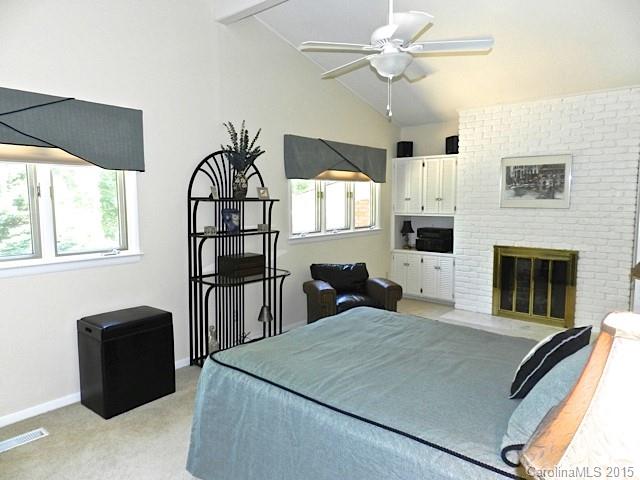 Lakegrove - Residential