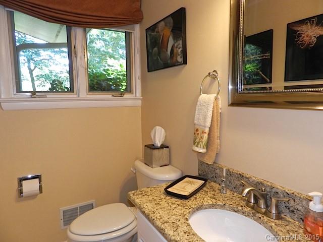 Lakegrove - Residential