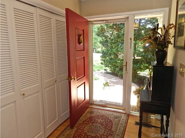 Lakegrove - Residential