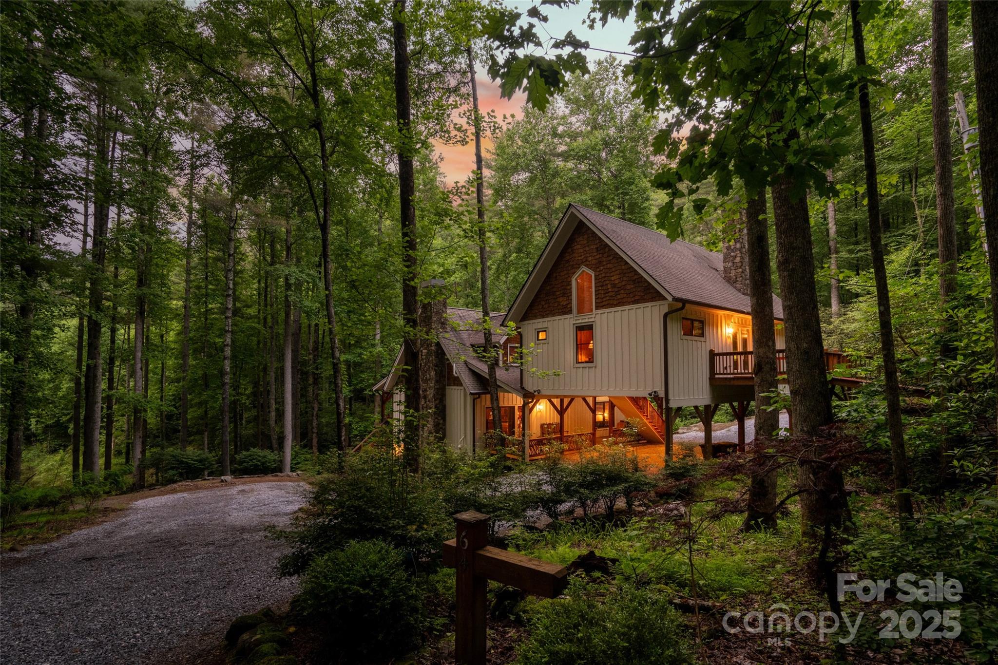 64 Hidden Springs Road
