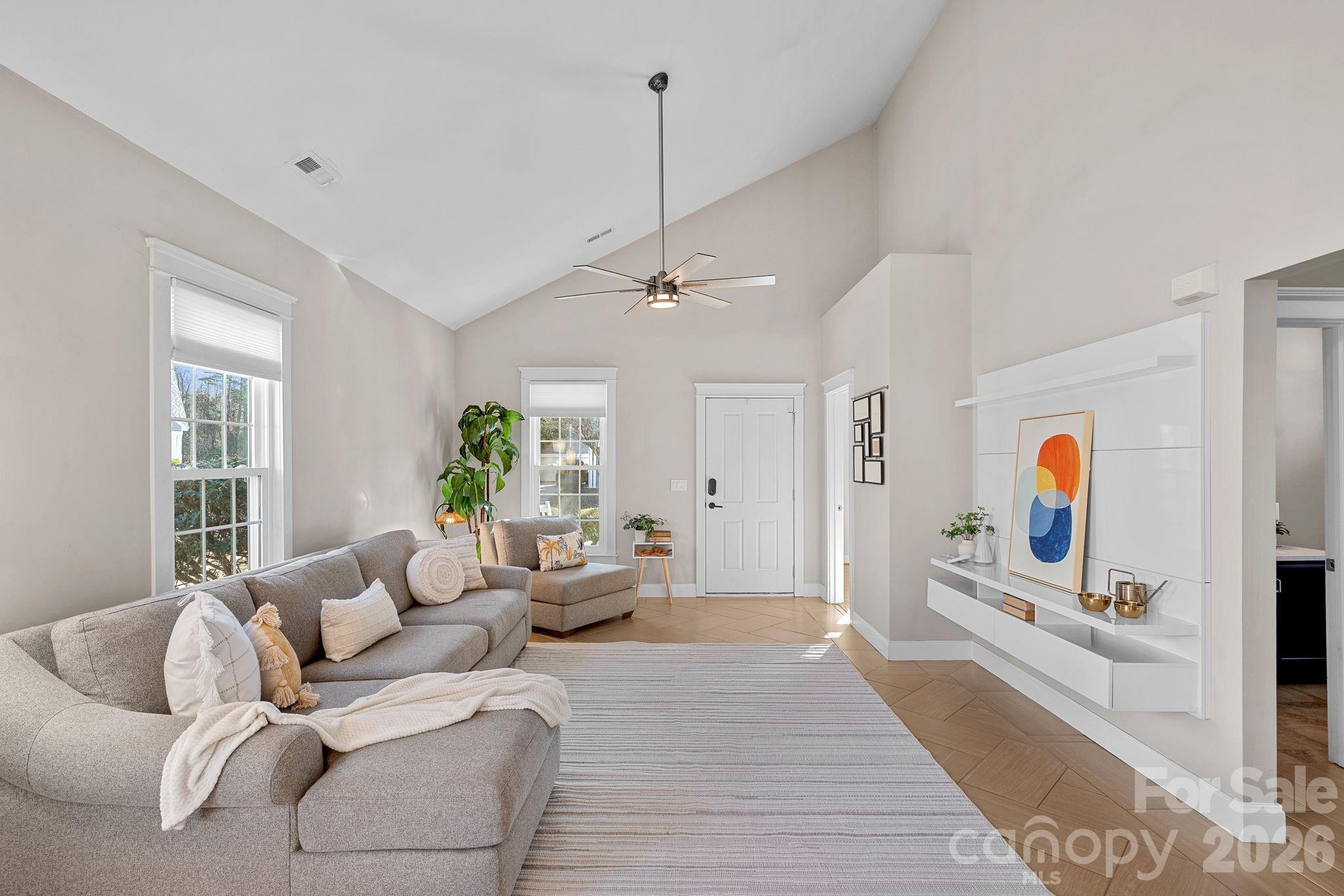 8221 Ballymore Court