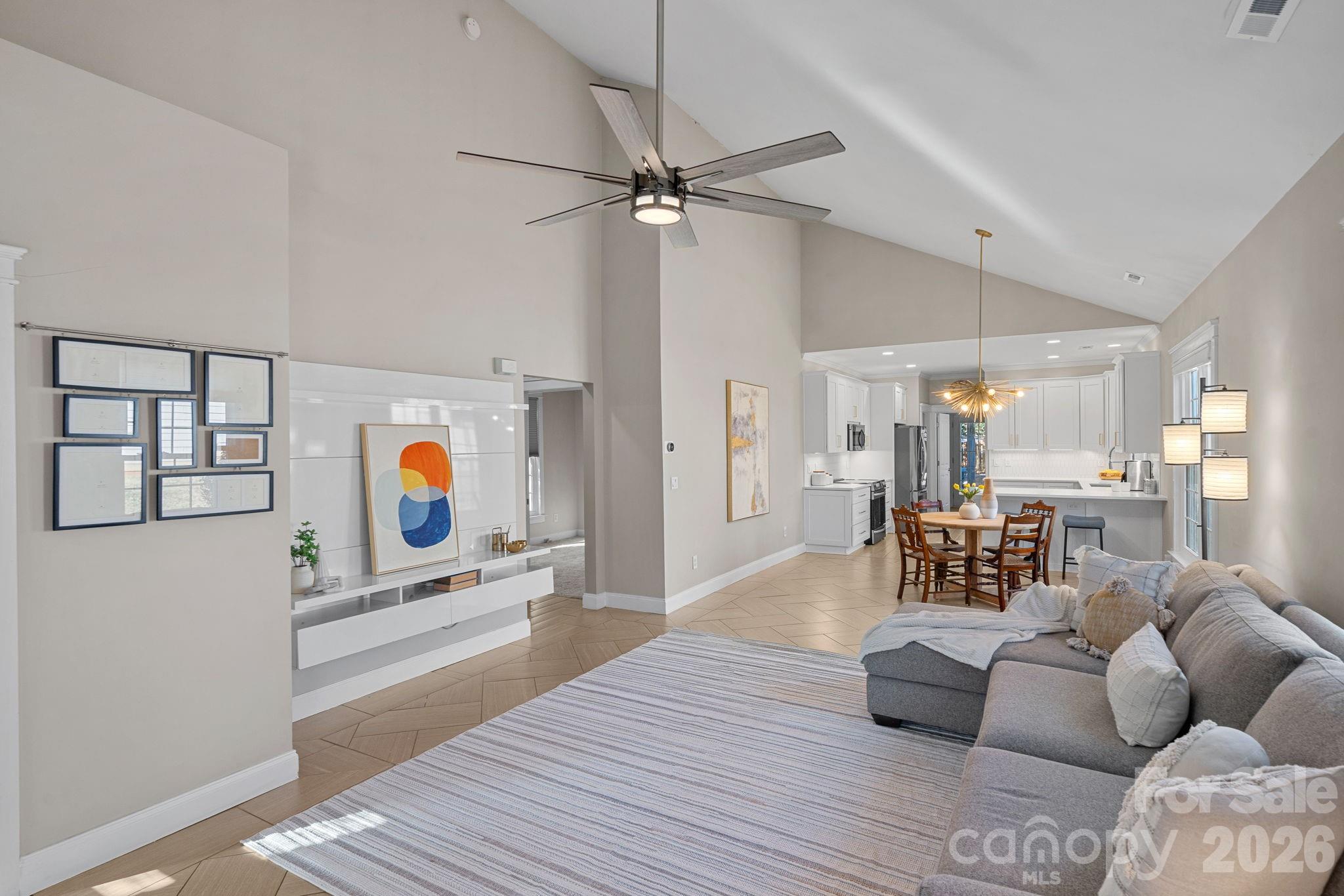 8221 Ballymore Court