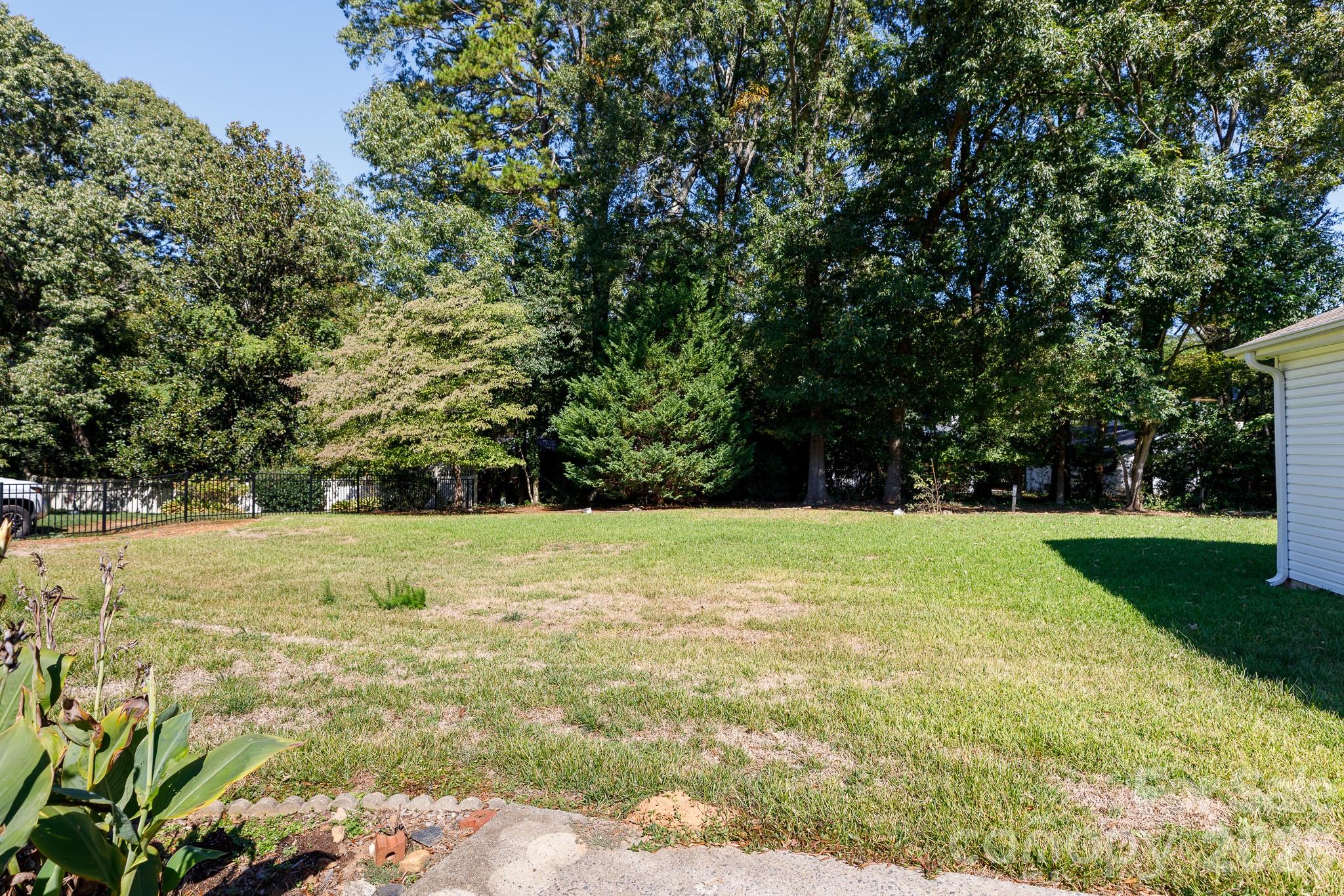 520 King Edward Road