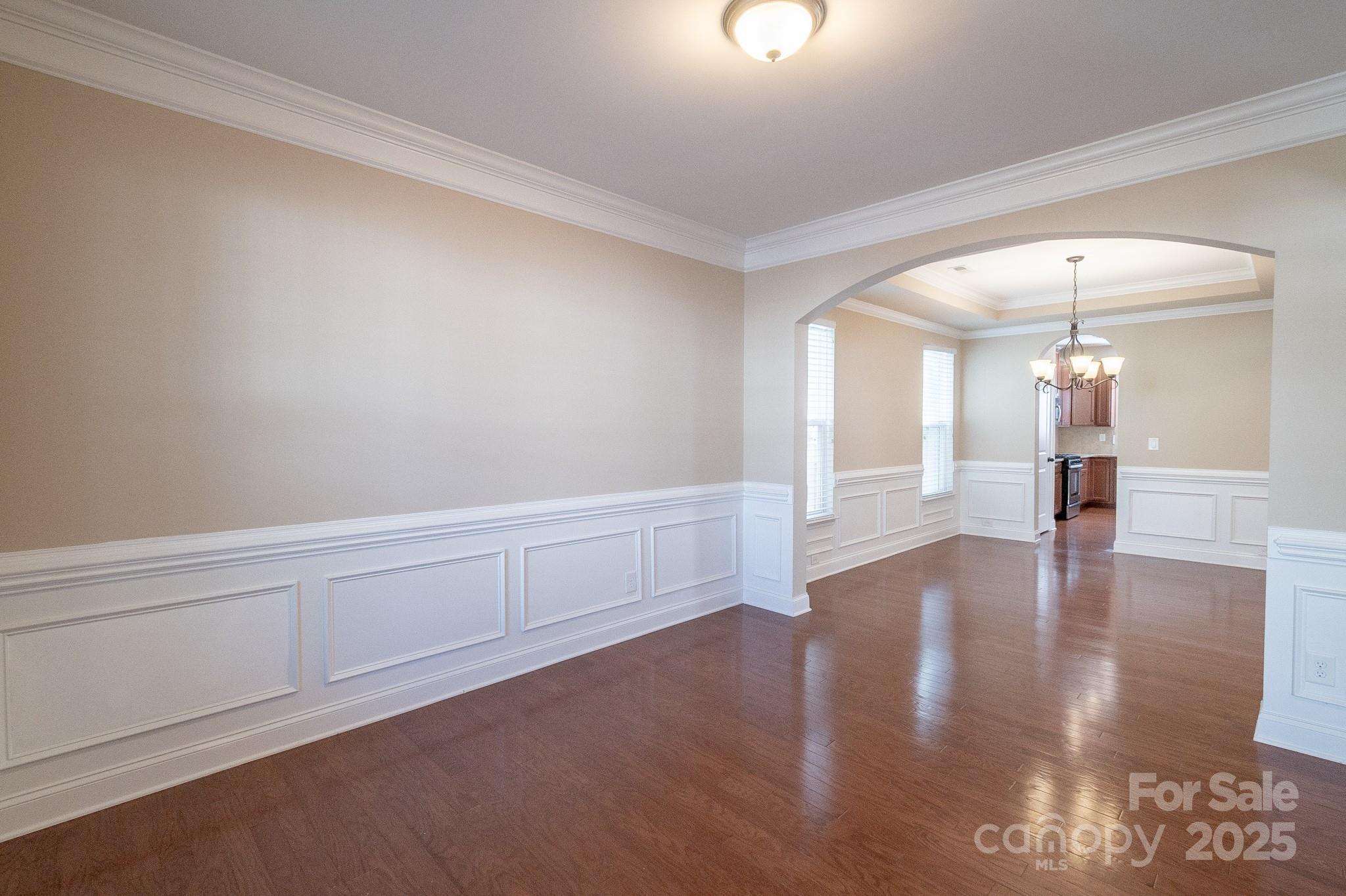 2003 Fallondale Road