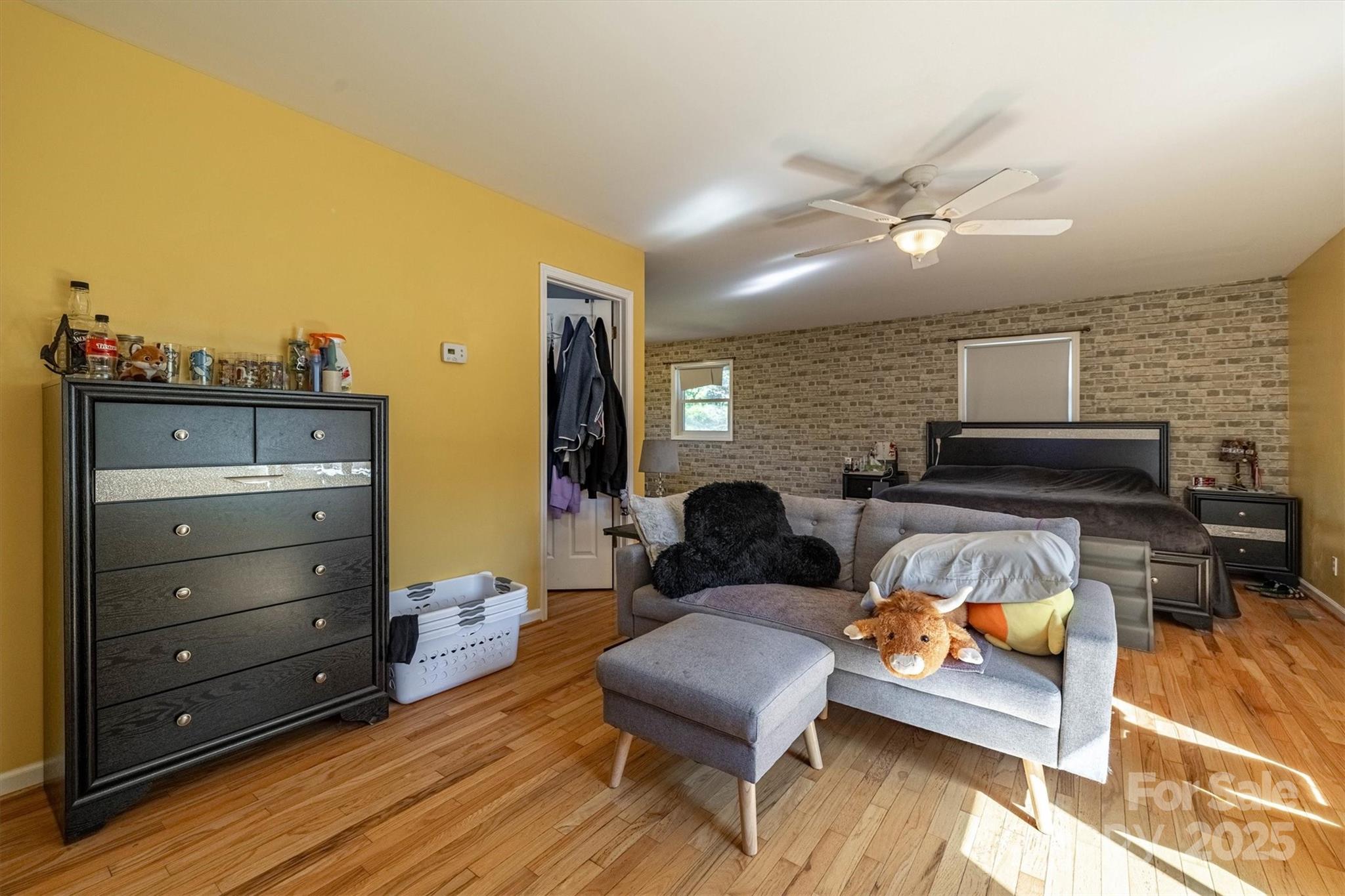 Sandy Ridge Acres - Residential