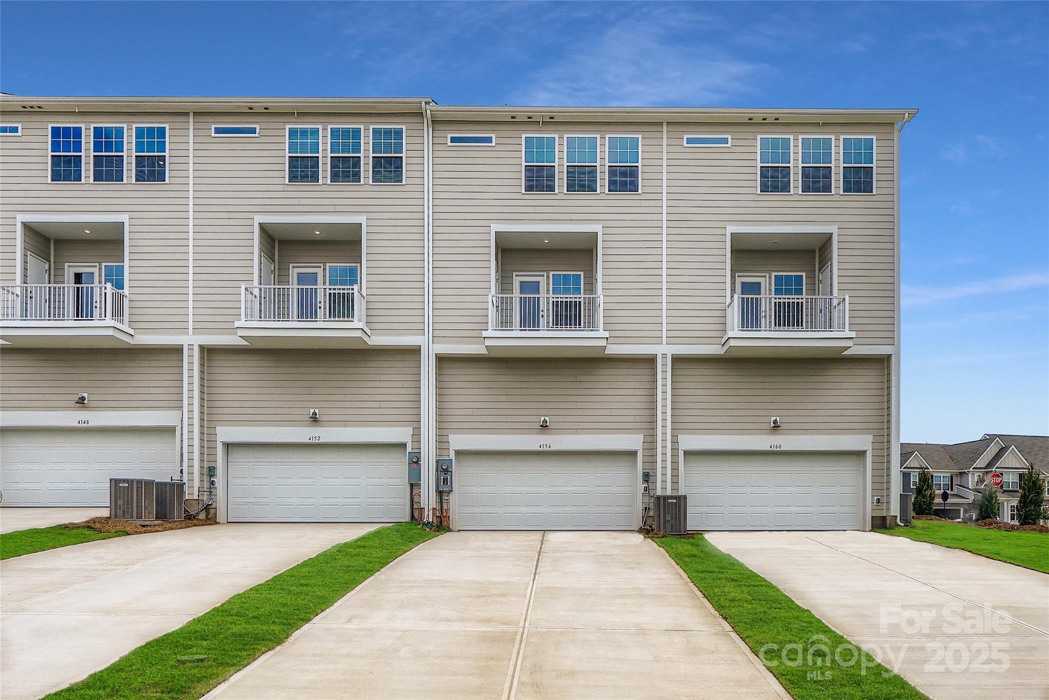 Elizabeth - Residential