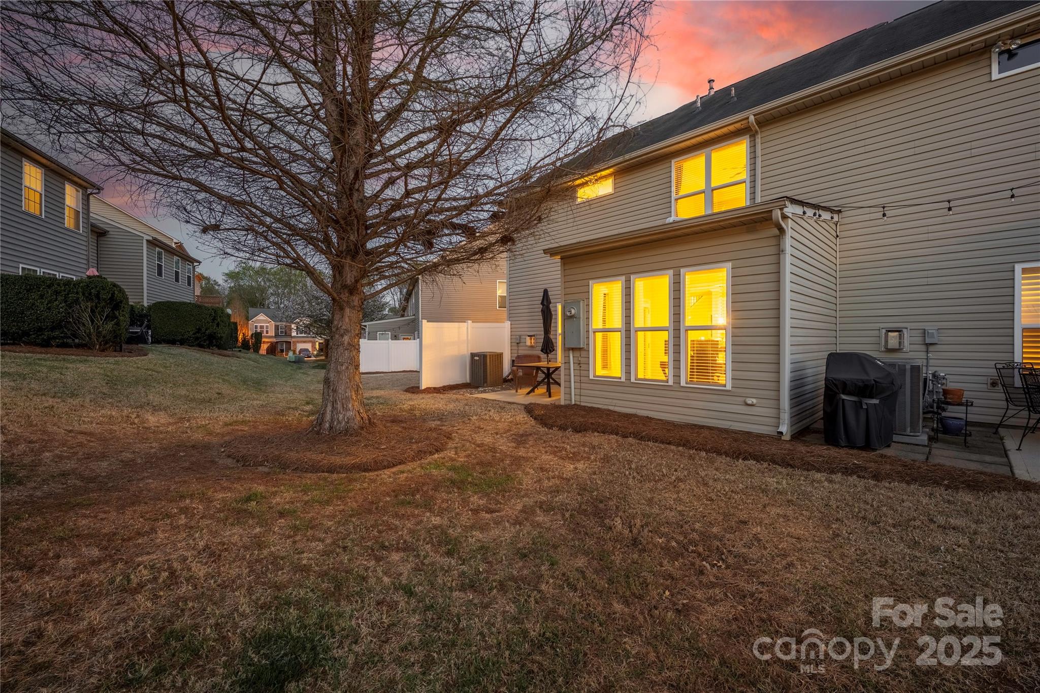 Park South Station - Residential