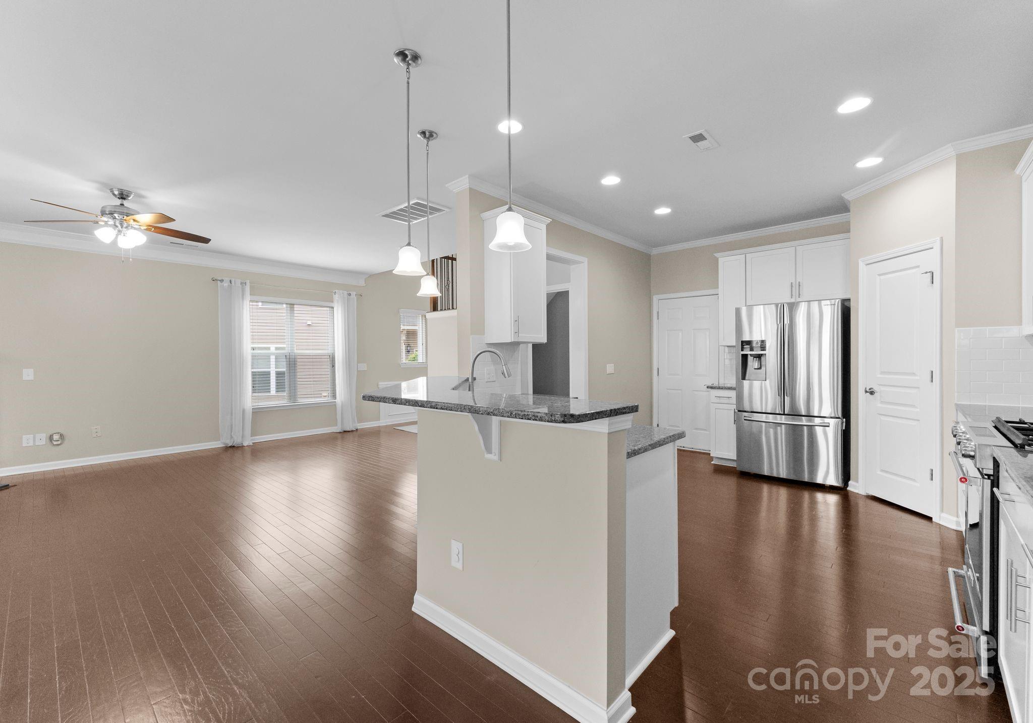 Park South Station - Residential