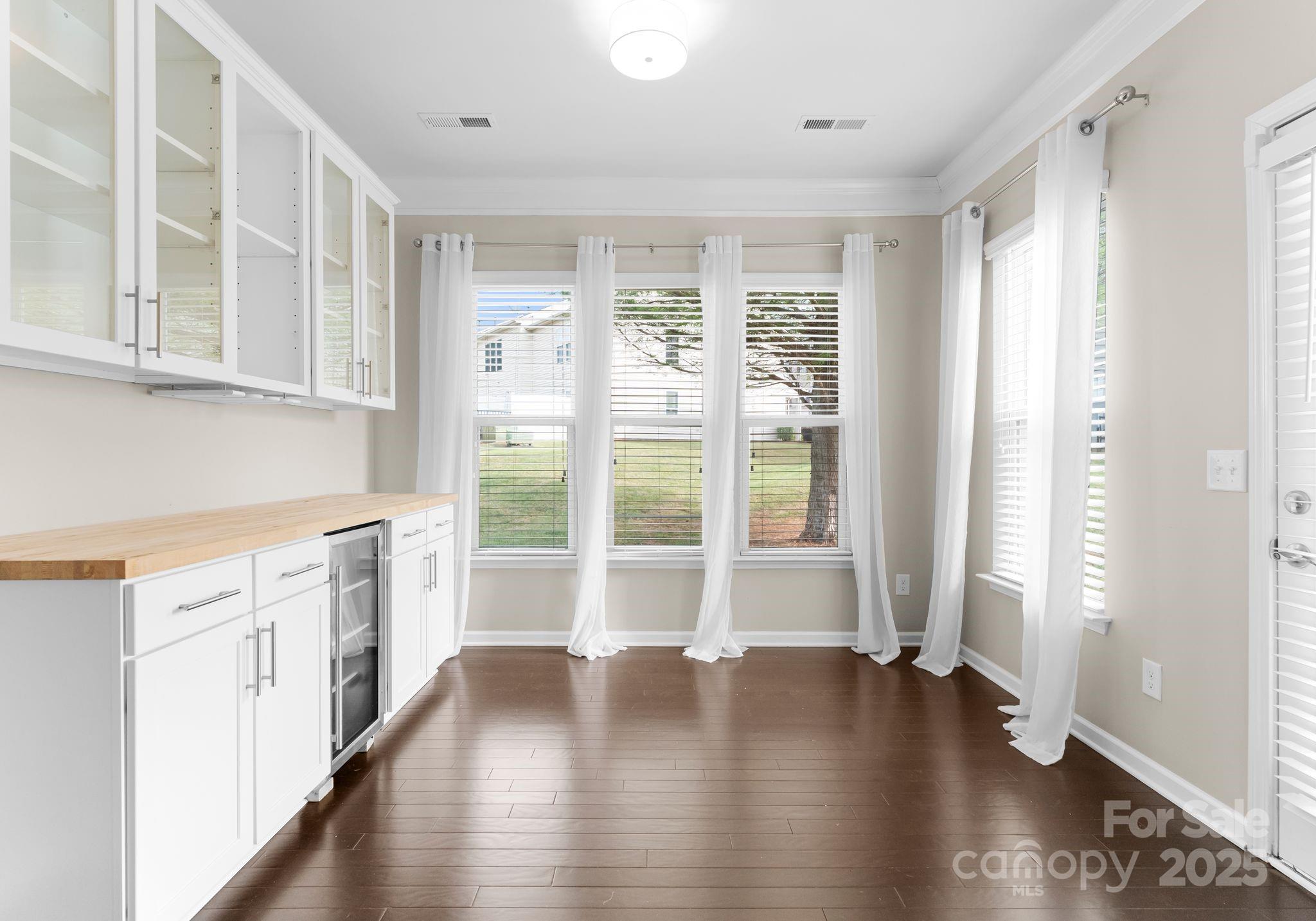 Park South Station - Residential