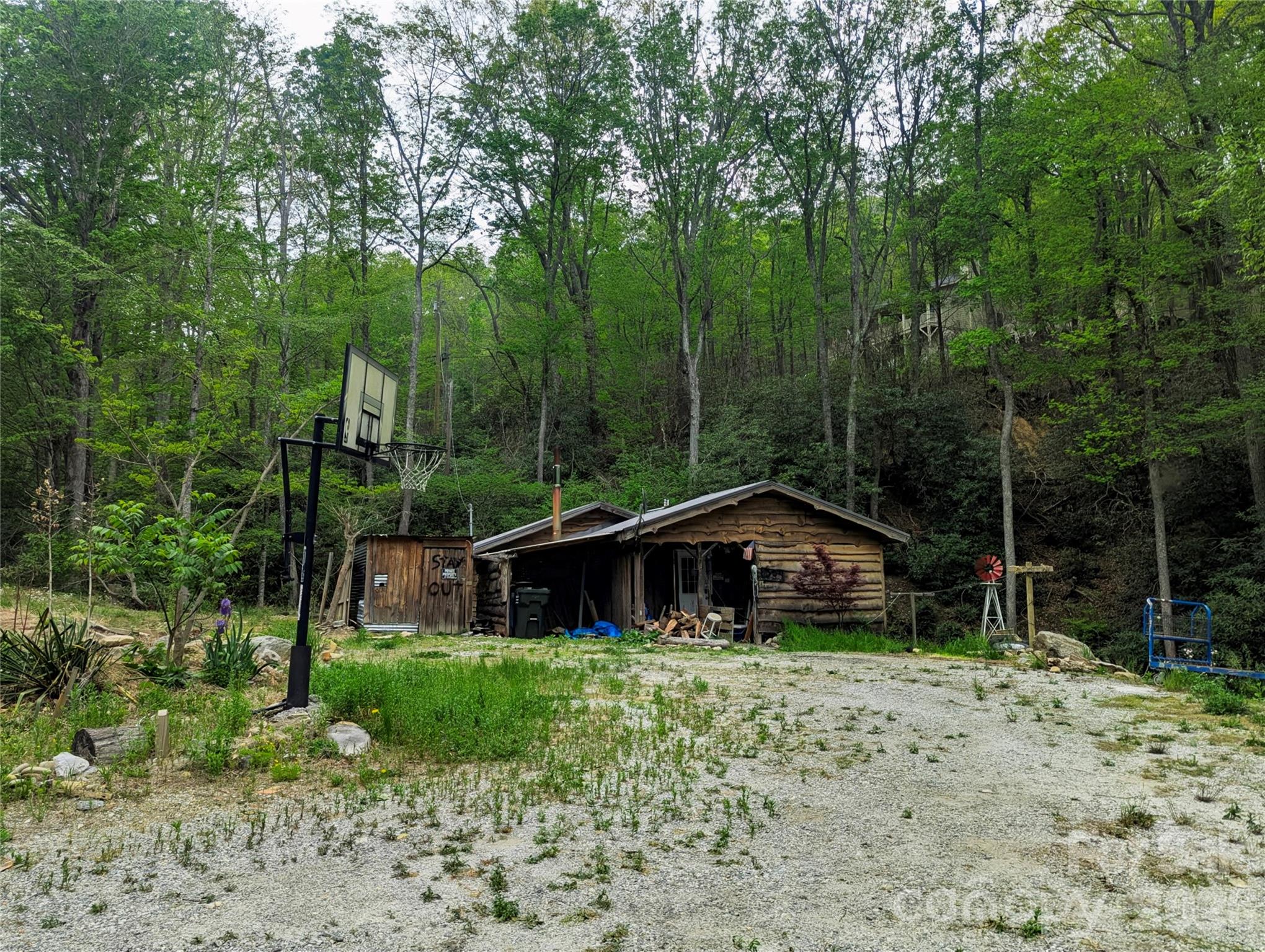 1034 Kyles Creek Road