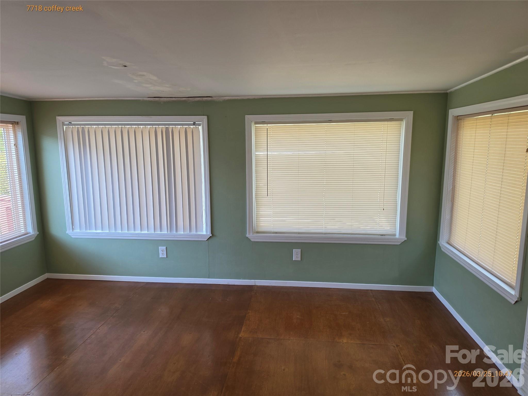 Olde Whitehall - Residential