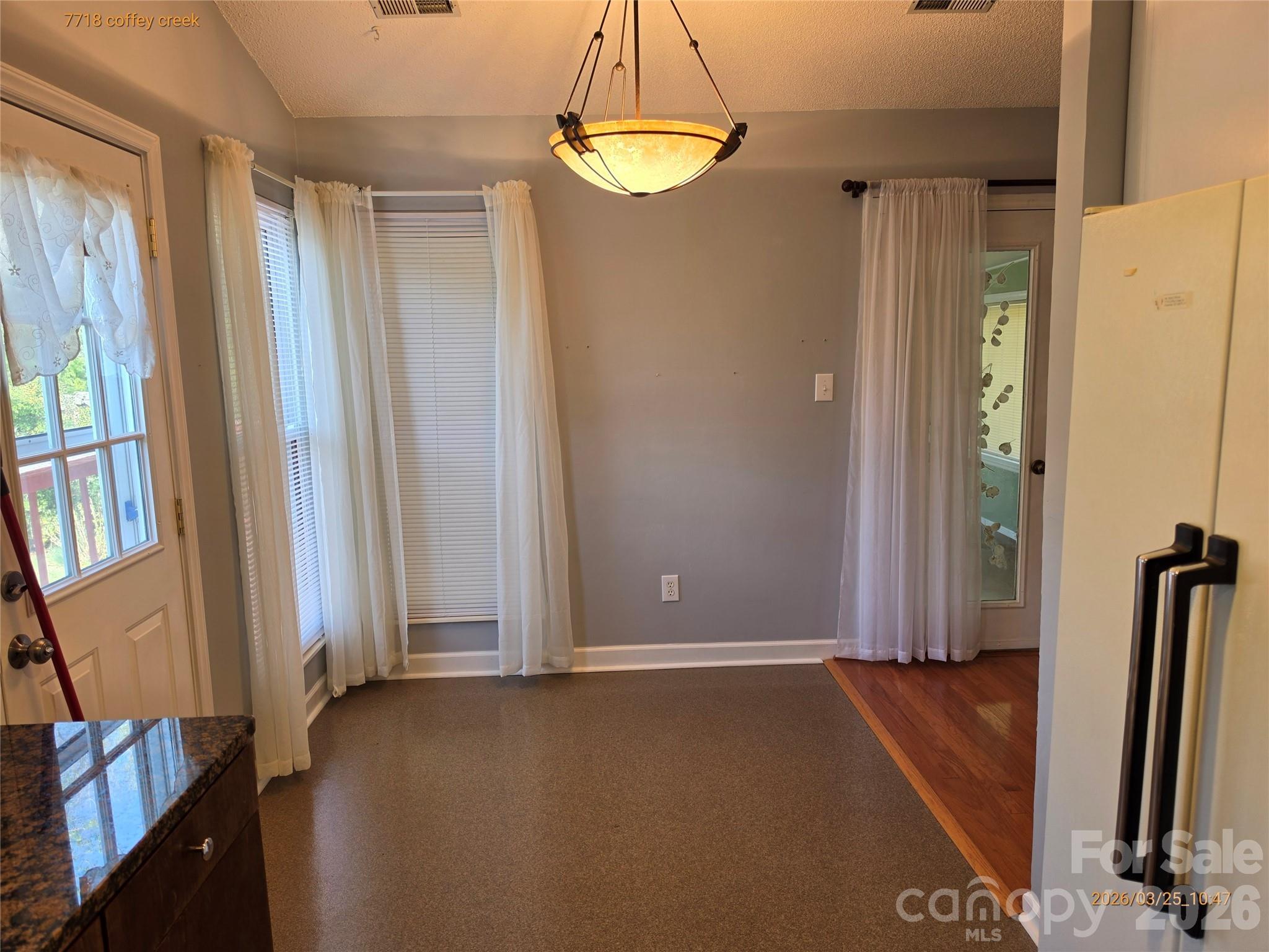 Olde Whitehall - Residential