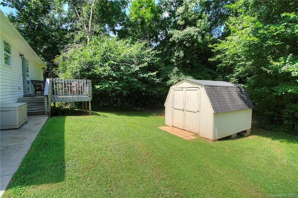 Avery Lake - Residential