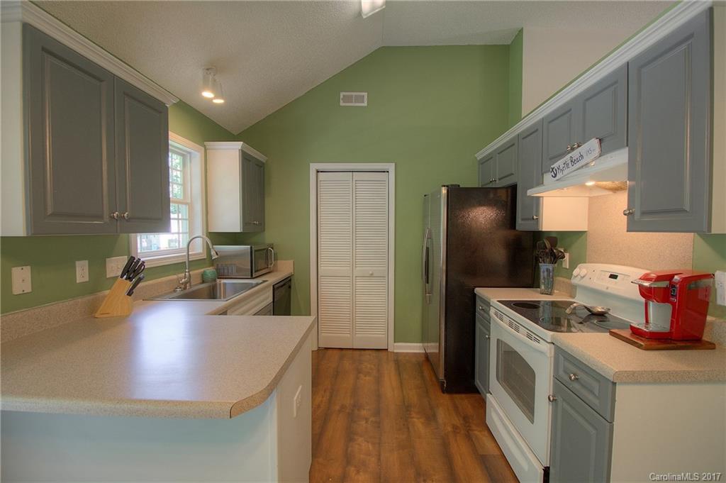 Avery Lake - Residential