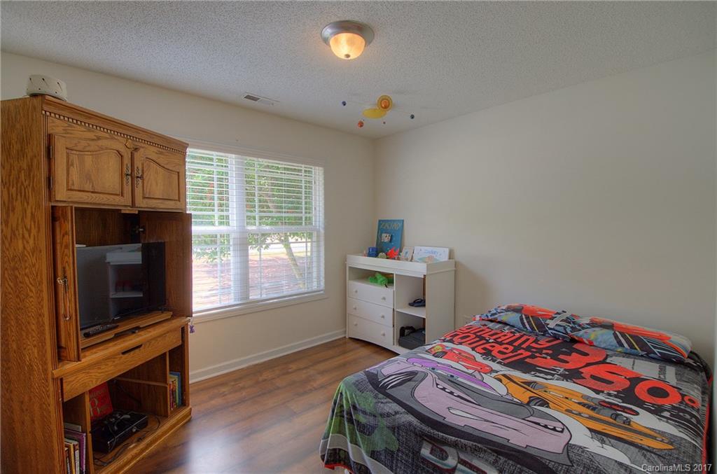 Avery Lake - Residential