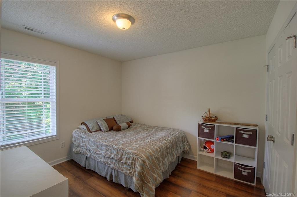 Avery Lake - Residential