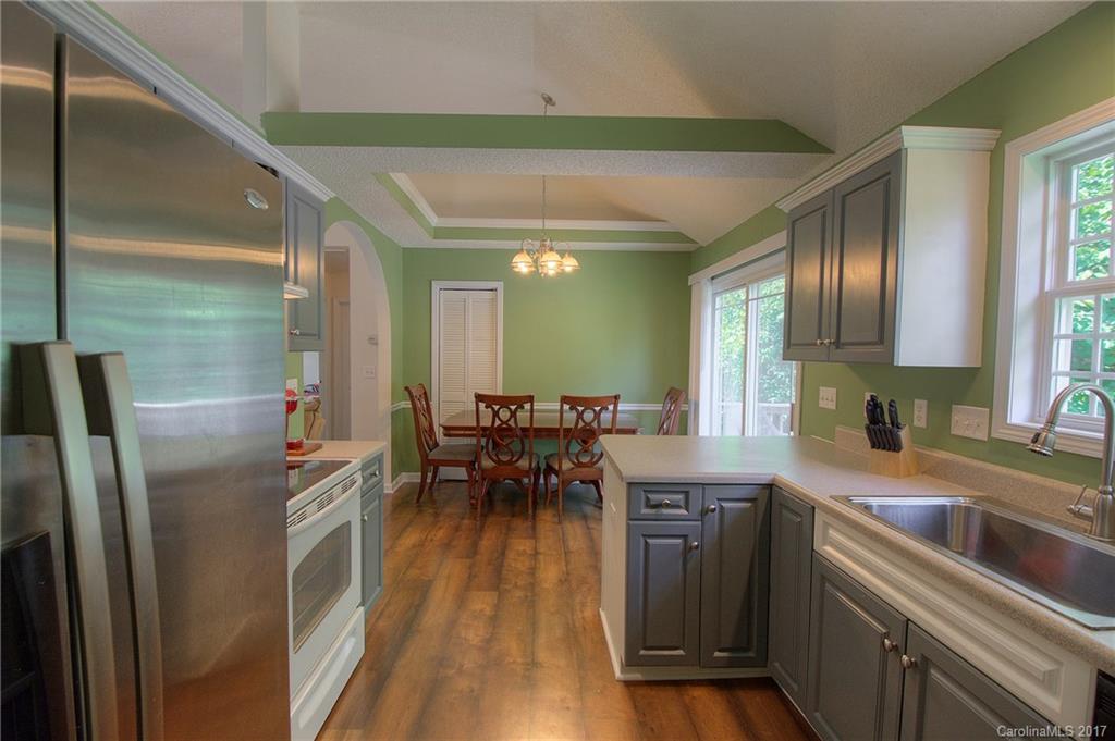 Avery Lake - Residential