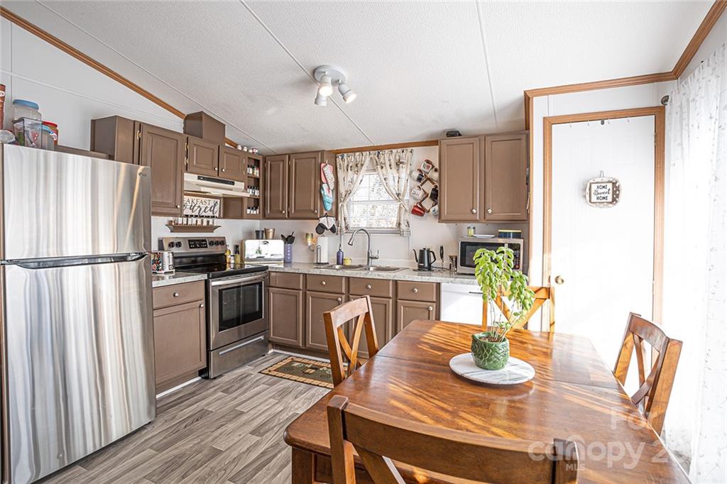 Apple Country Estates - Residential