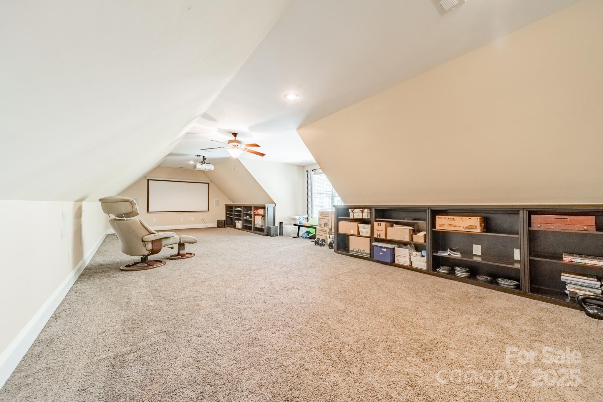 Sailview - Residential