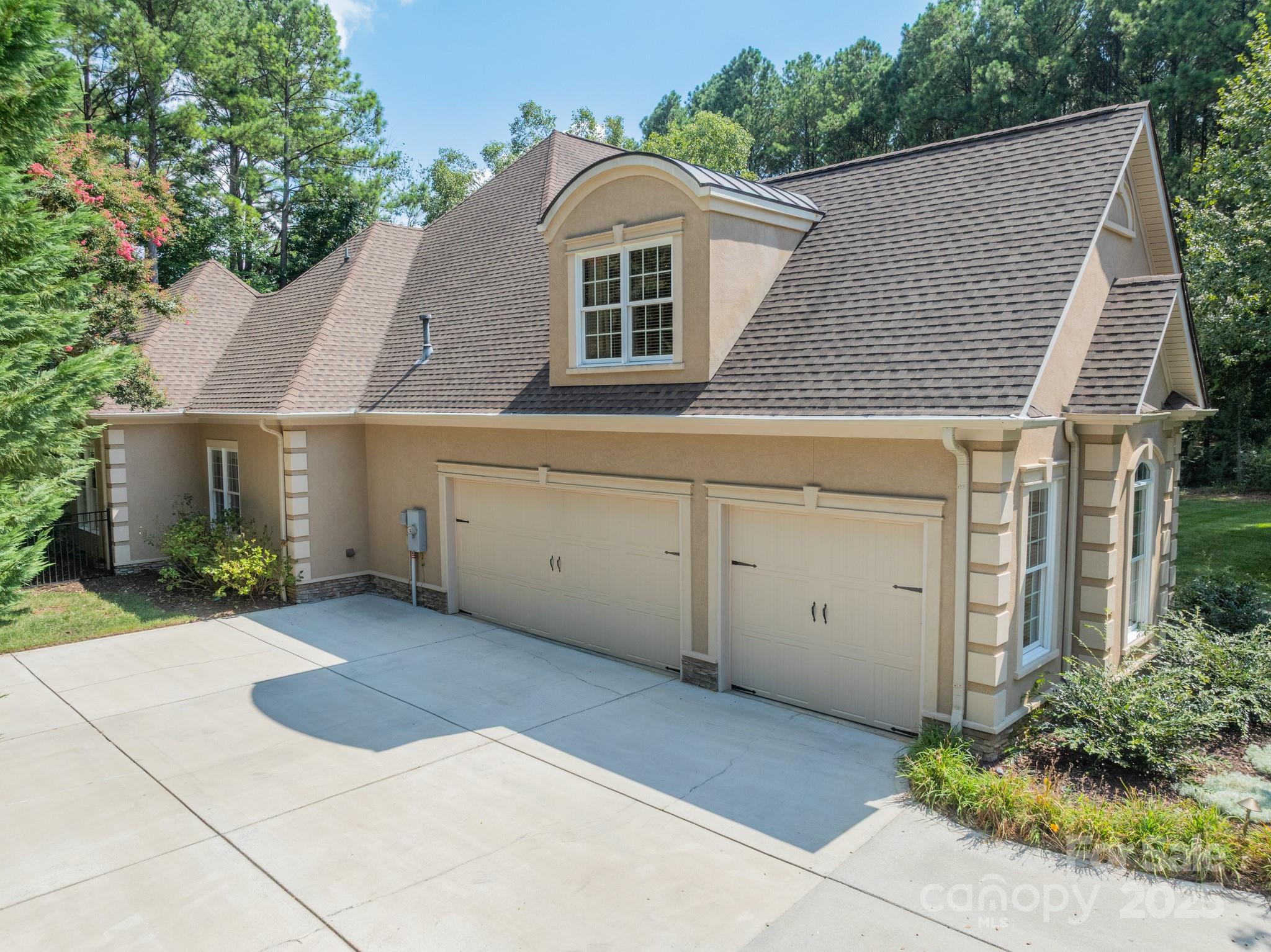 Sailview - Residential