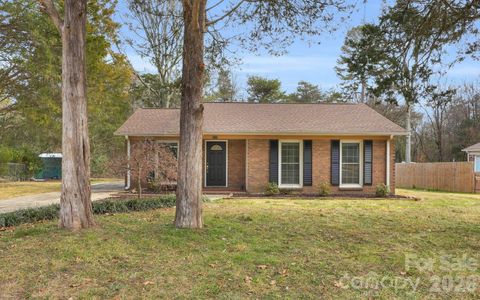 9715 Starwood Drive Charlotte NC 28215