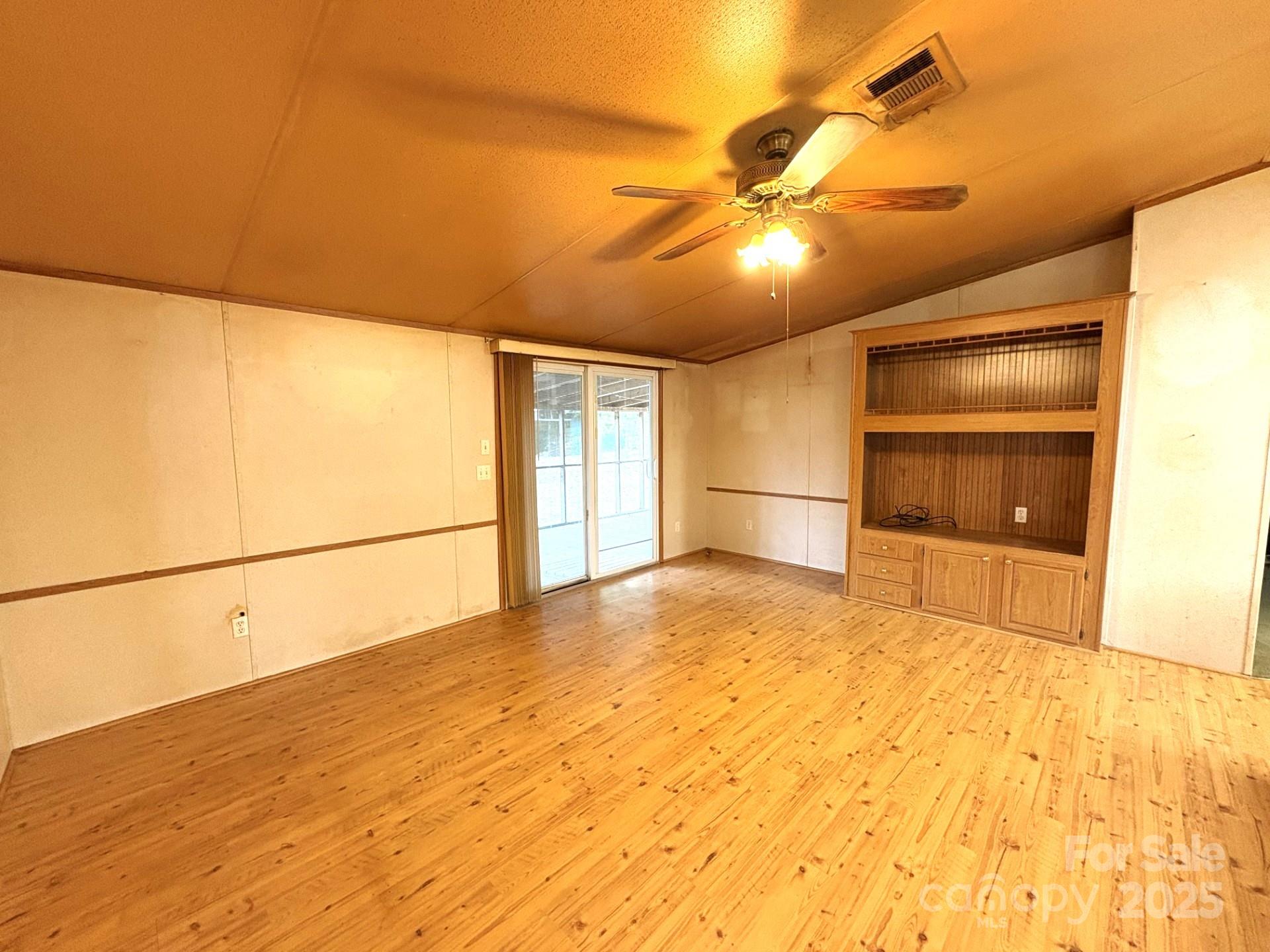 Carolina Crossing - Residential