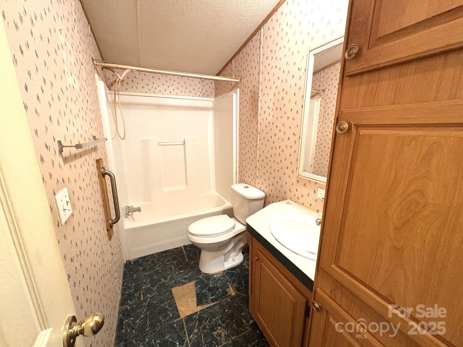 Carolina Crossing - Residential