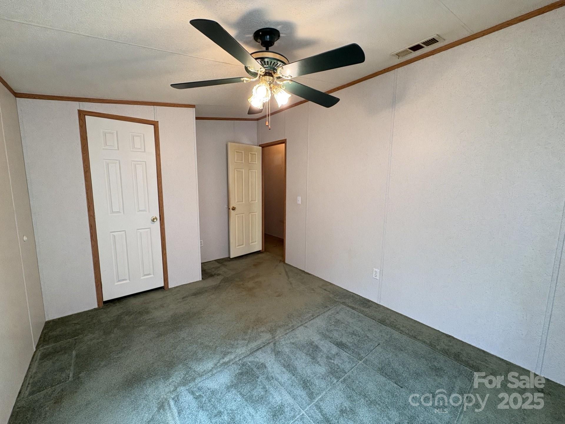 Carolina Crossing - Residential