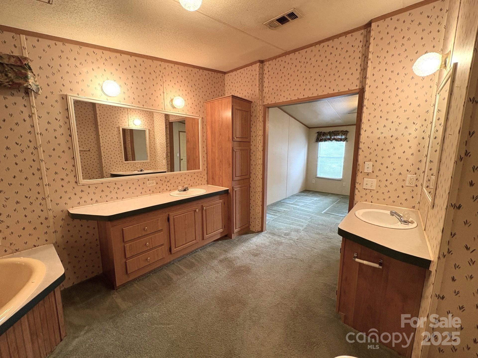 Carolina Crossing - Residential