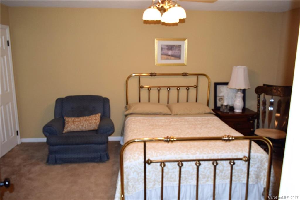 Fleetwood Acres - Residential