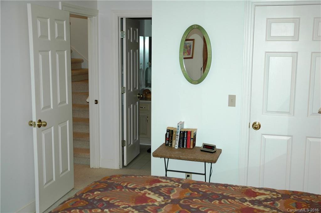 Mount Mitchell Lands - Residential