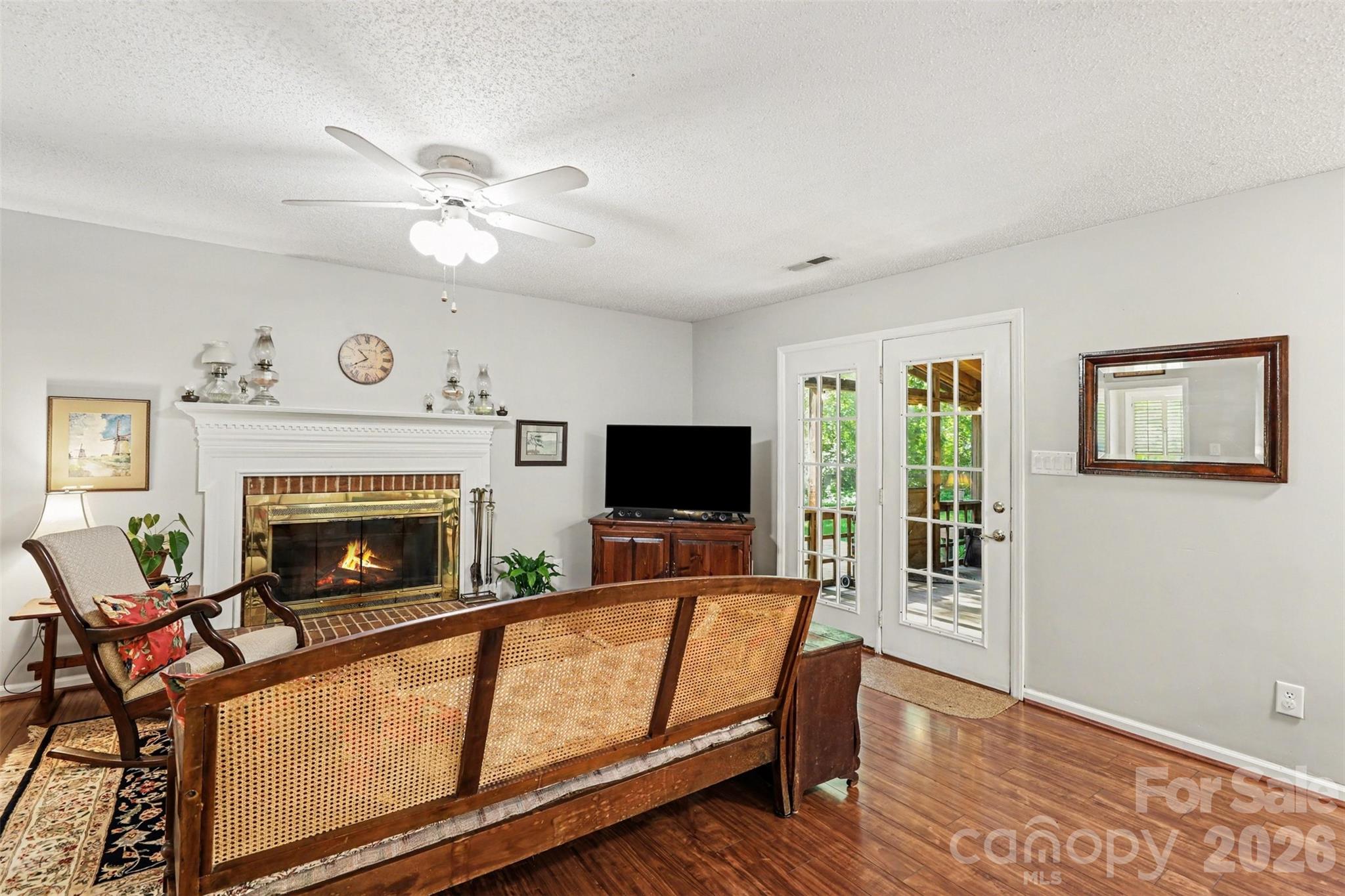 Brownes Ferry - Residential