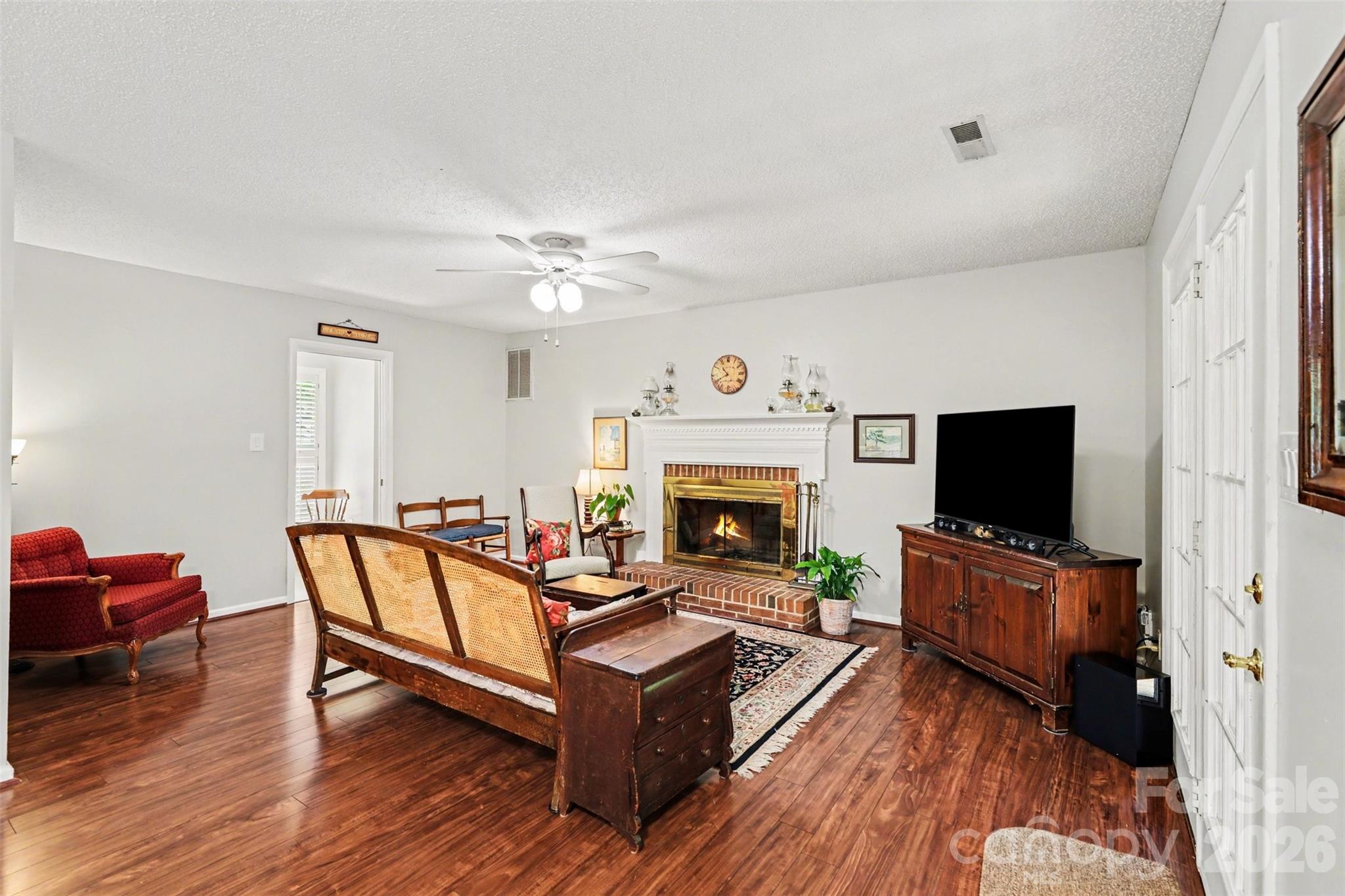 Brownes Ferry - Residential