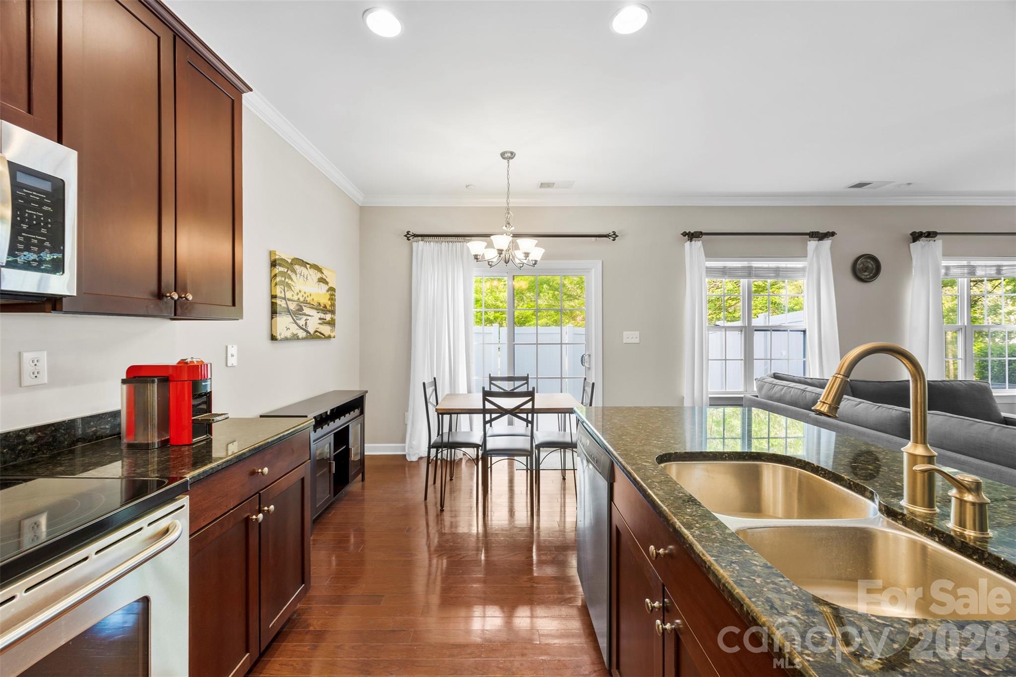 Riviera - Residential