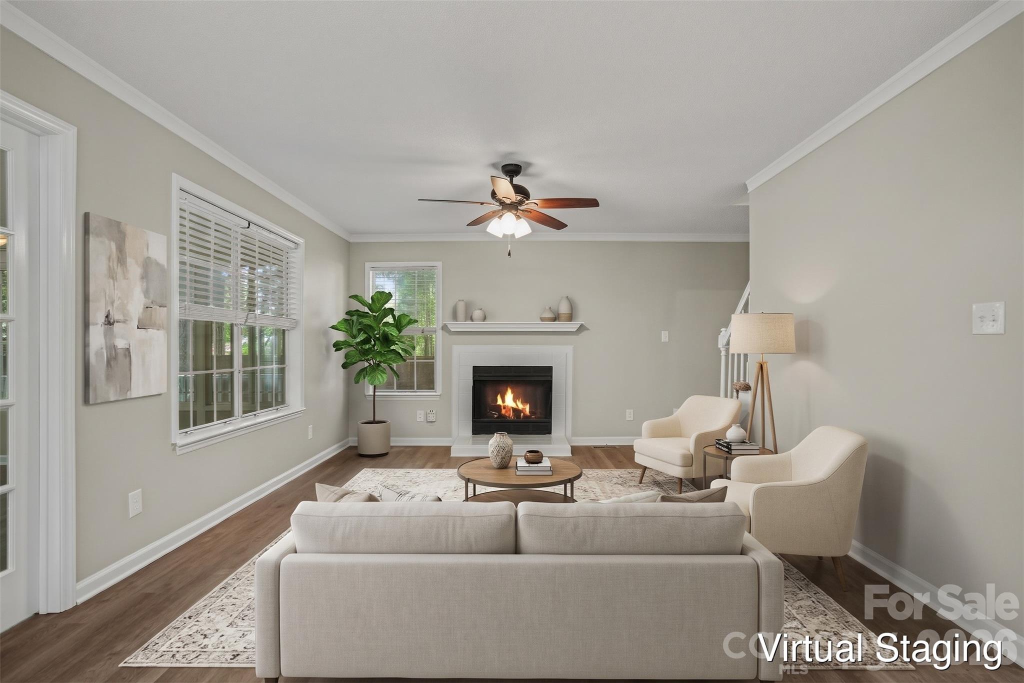 1255 Hawthorne Drive