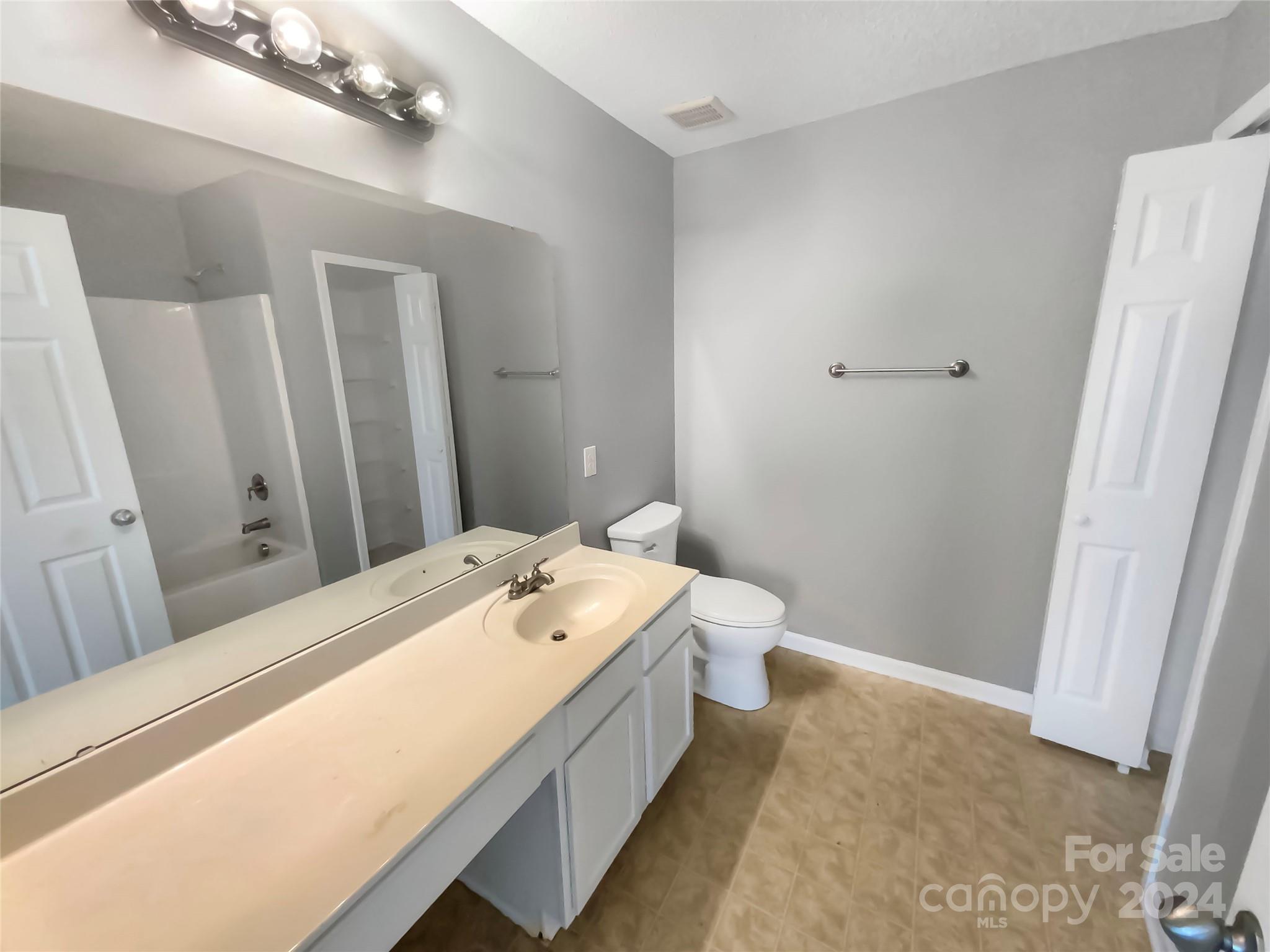 Harbour Towne - Residential