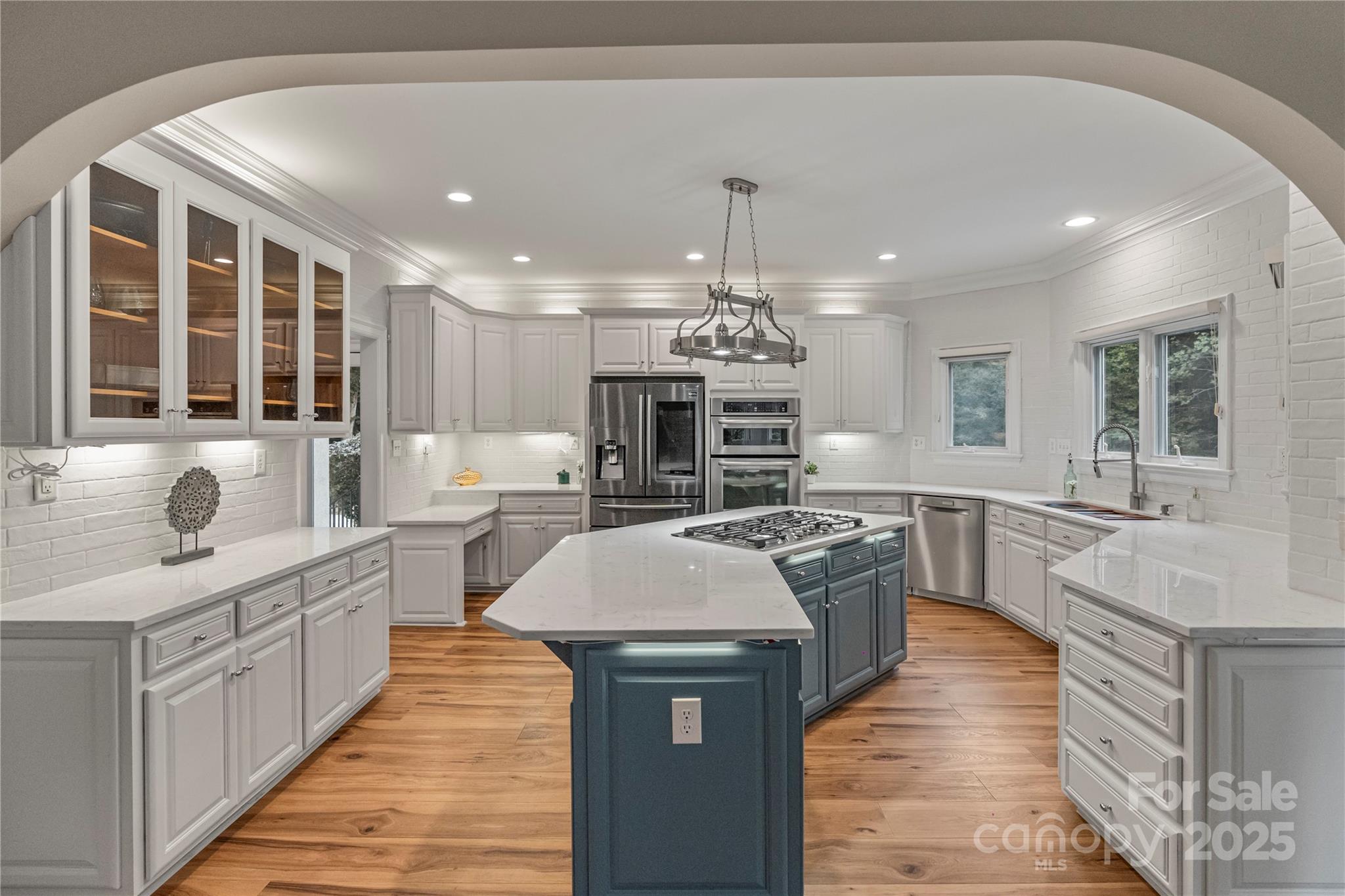 2006 Sandy Pond Lane